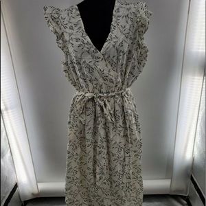 NWT floral print dress with pockets, puff sleeves, tie waist, A New Day